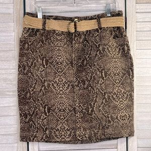 CHAPS Brown Snakeskin Pattern Stretch Denim Mini Skirt w Belt-6